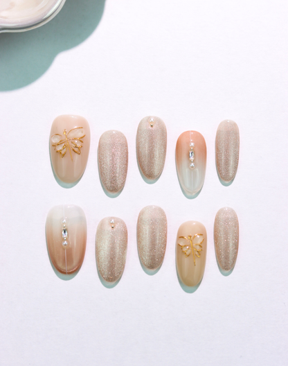 Butterfly Nude - ヌーディーベージュ 繊細ラメ バタフライデザイン 上品オーバルネイルチップ